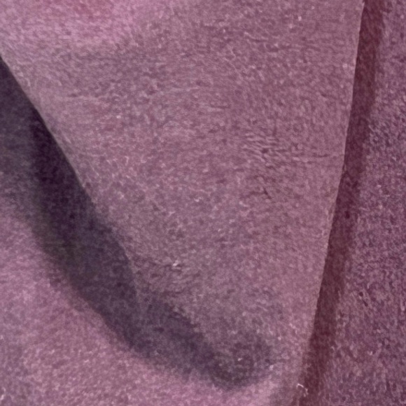 Always brand women’s cropped yoga or leggings in Plum color, One Size - Picture 4 of 5